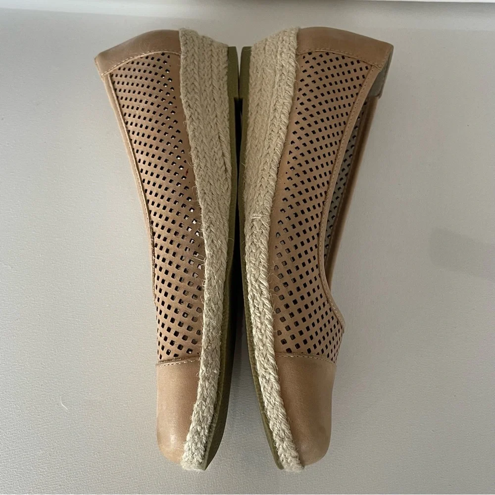 David Tate Ballet Flat Laser Cut‎ Leather Espadrilles Wedge Tan Sz 8